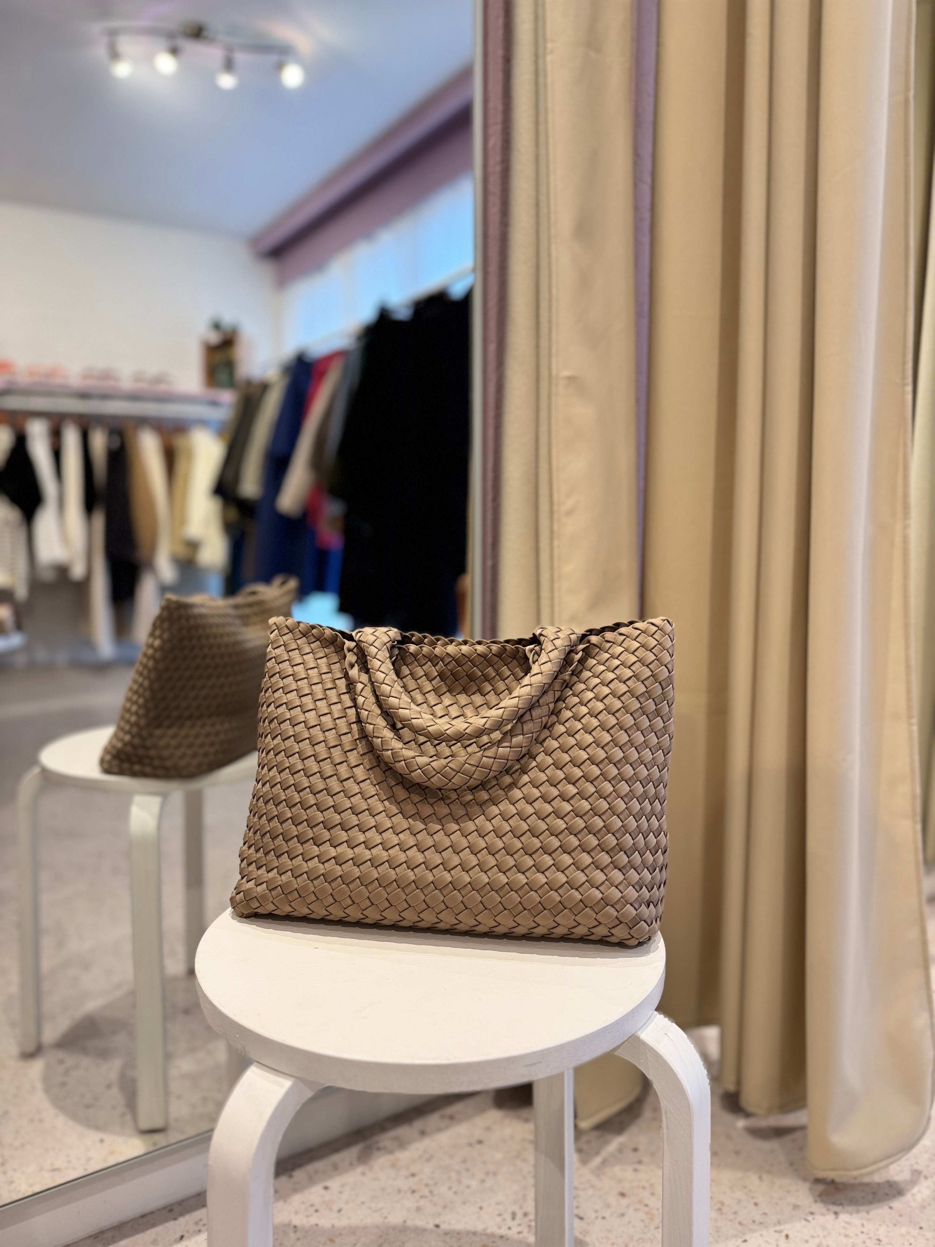 Grey/brown stitch