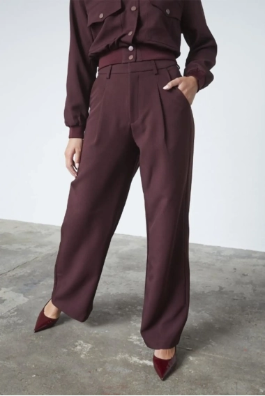 Great bordeaux pants