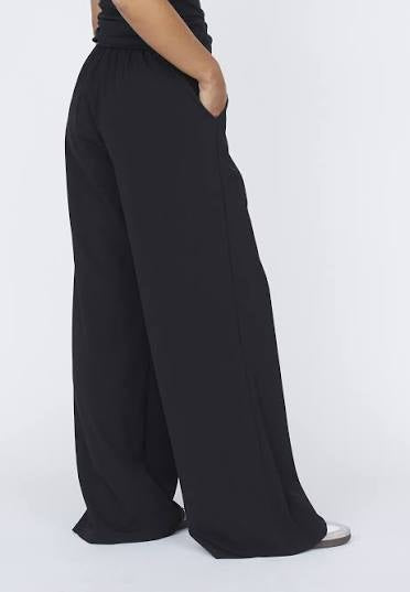 Nyla pants