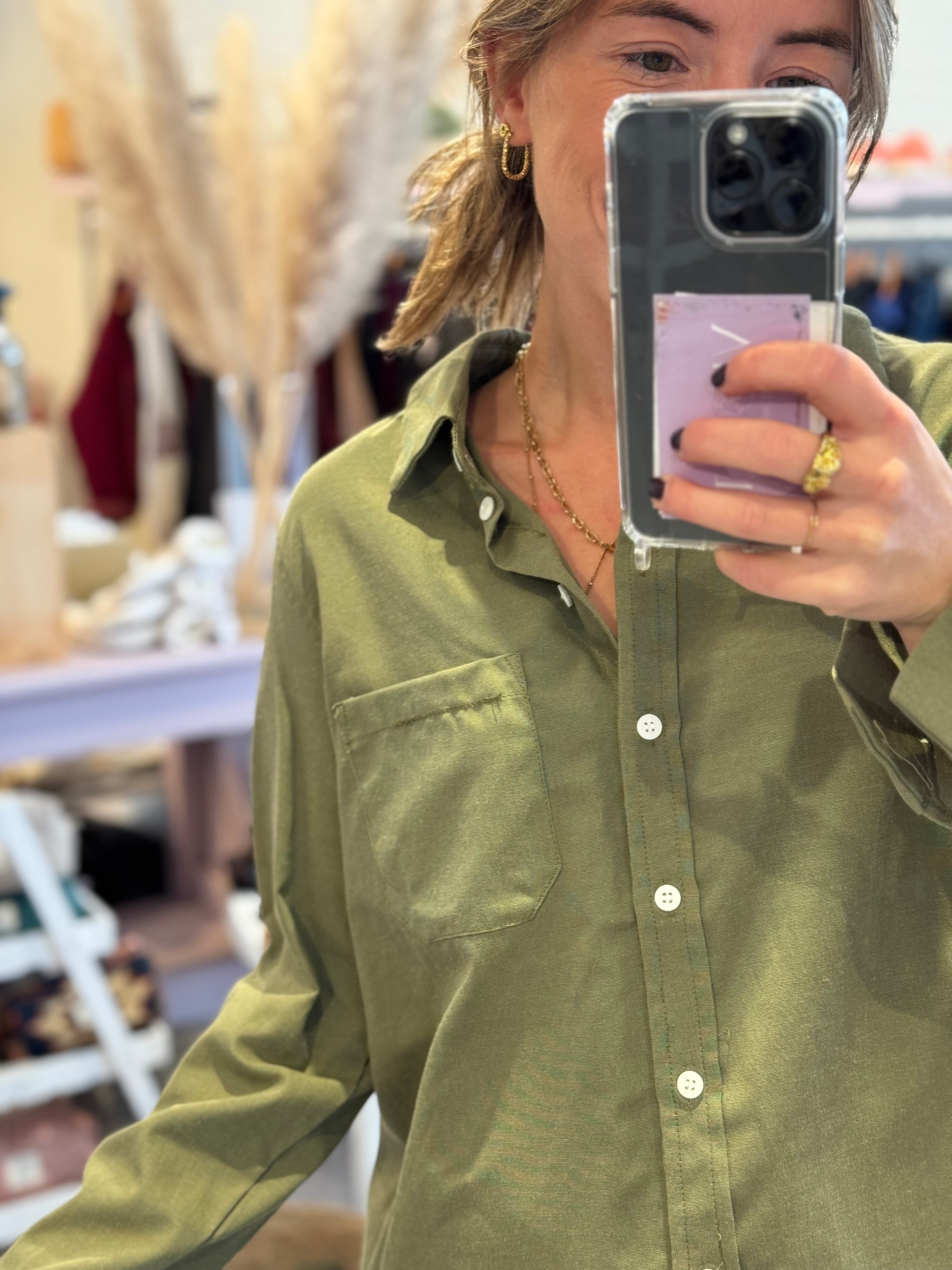 Basic khaki hemd
