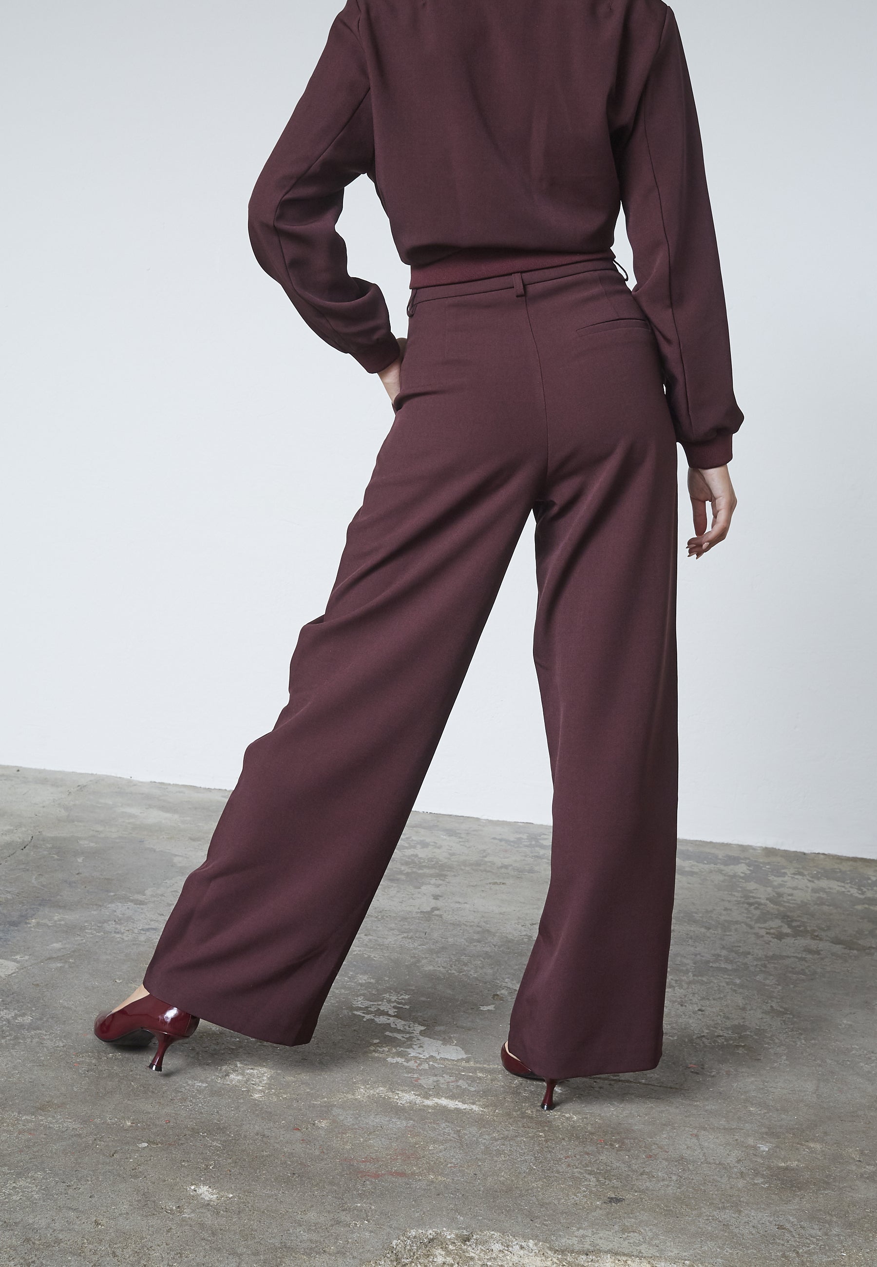 Great bordeaux pants