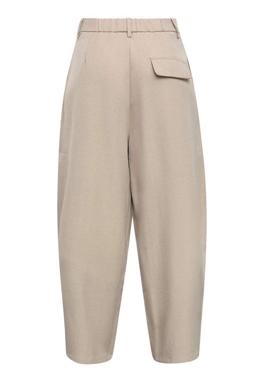 Gaki pants