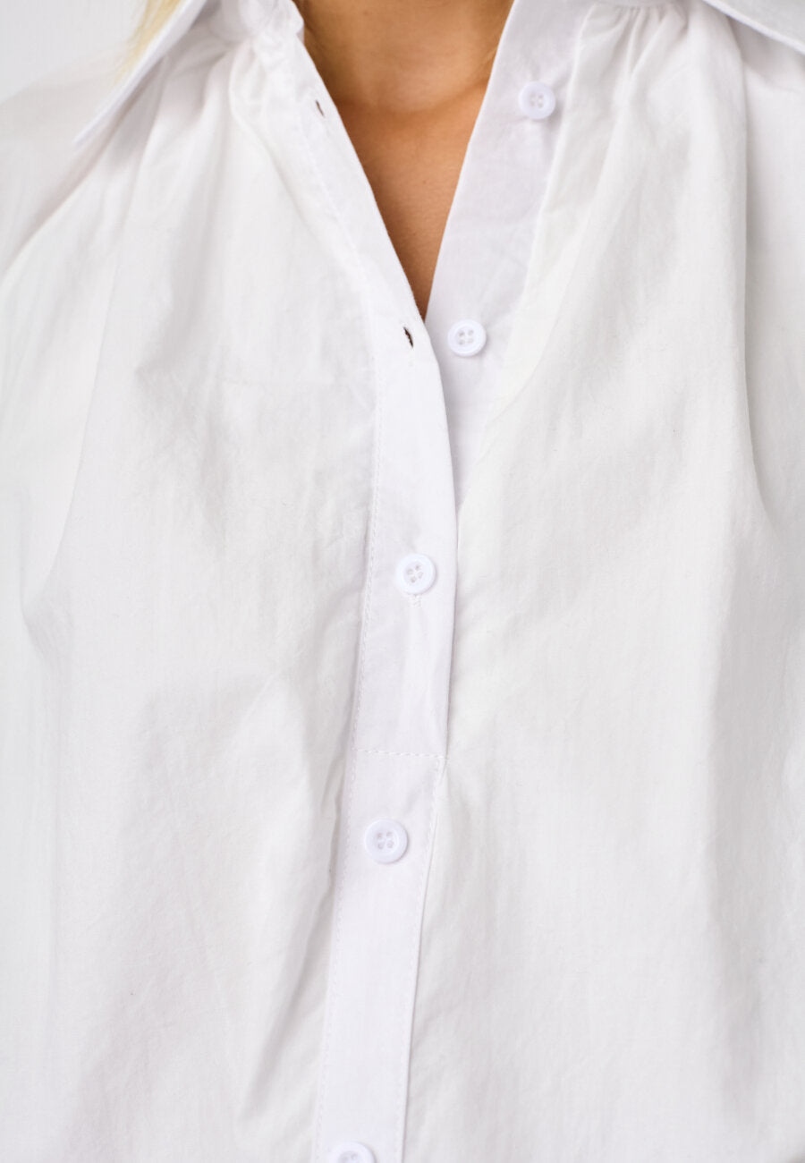 Gifa white shirt