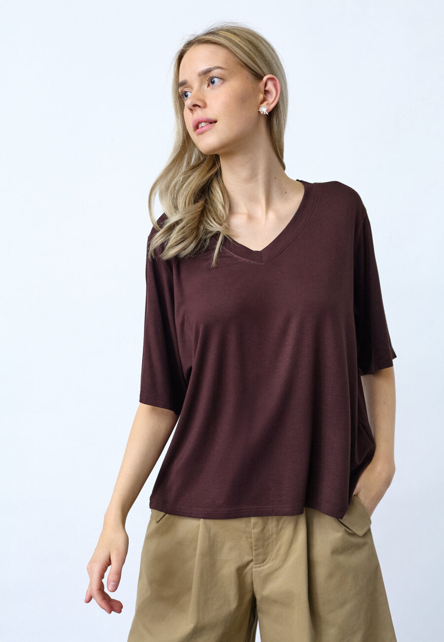 Happy t-shirt