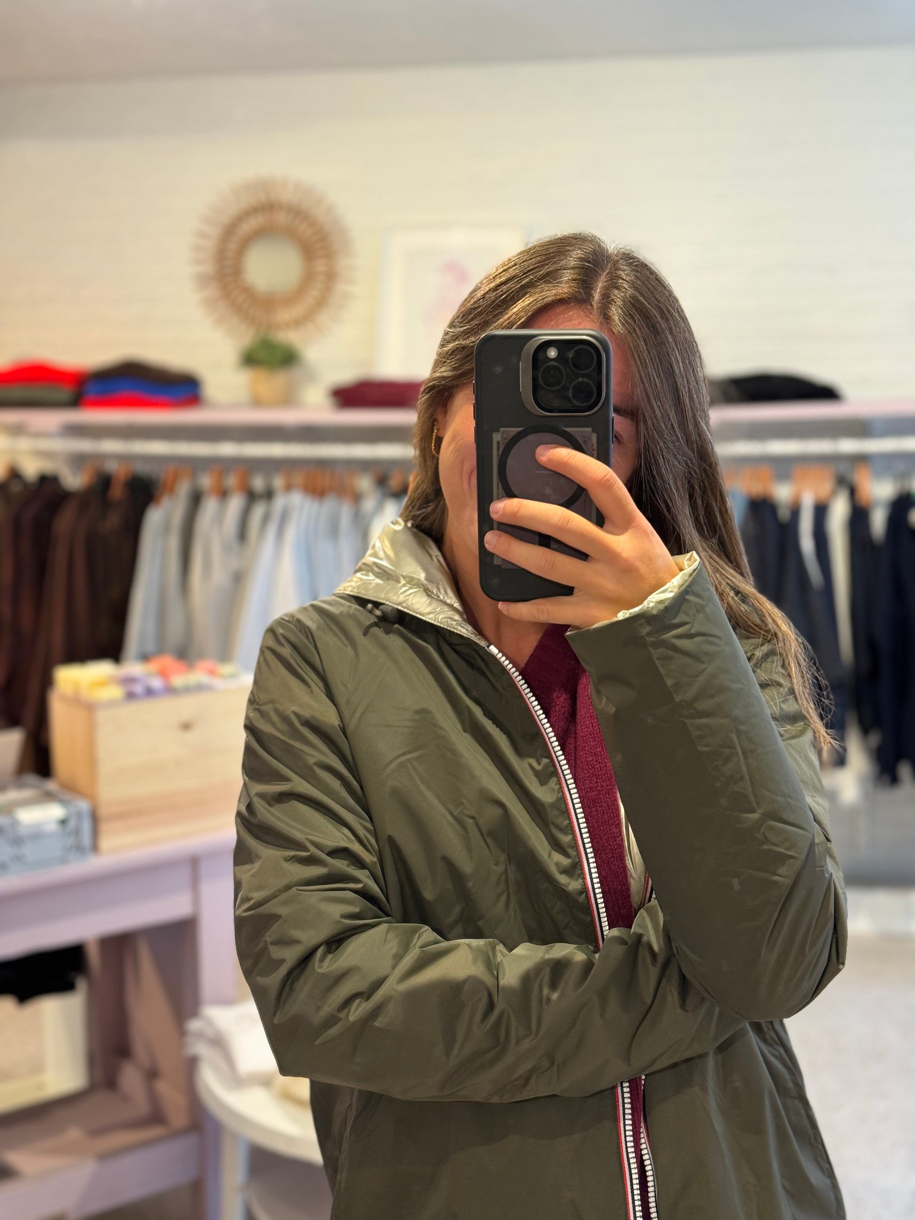 Rain khaki