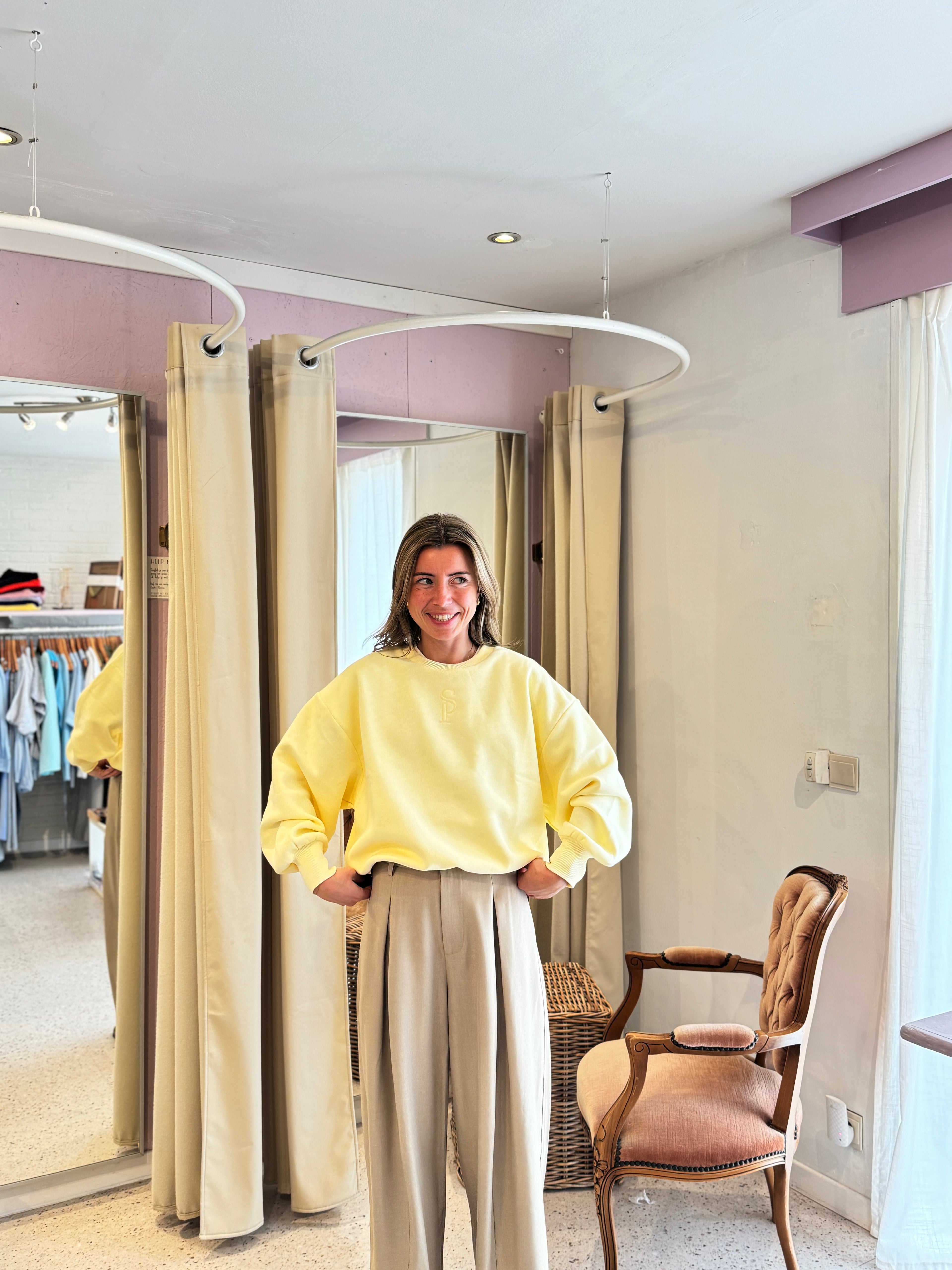 Vemia sweater