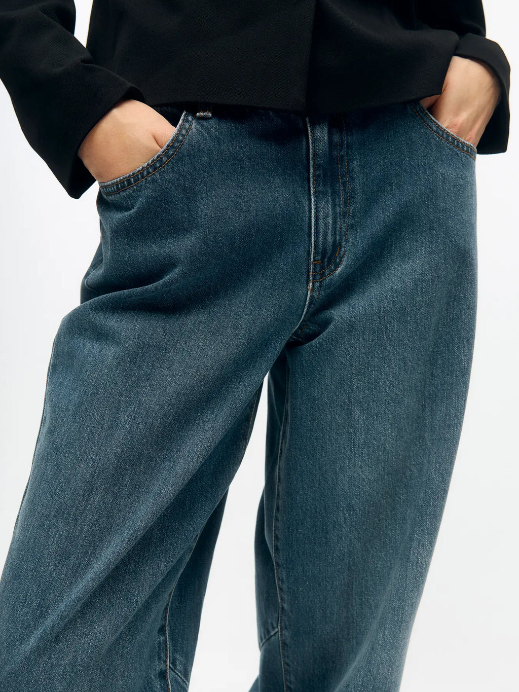 Miu Zoë barrel blue jeans