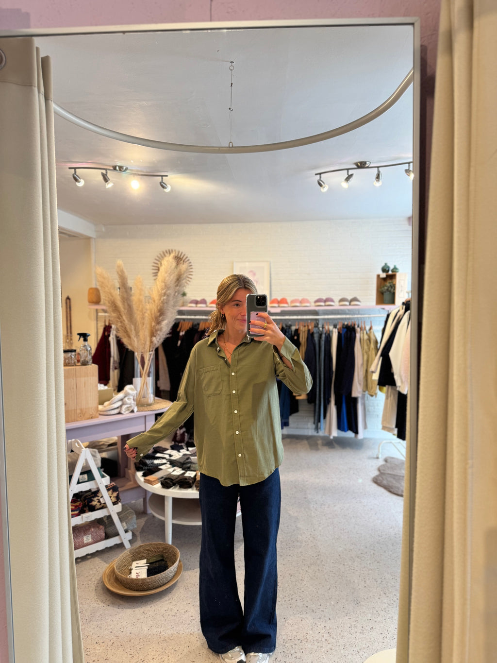Basic khaki hemd