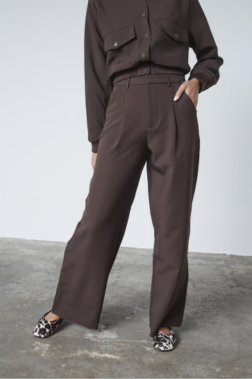 Great brown pants