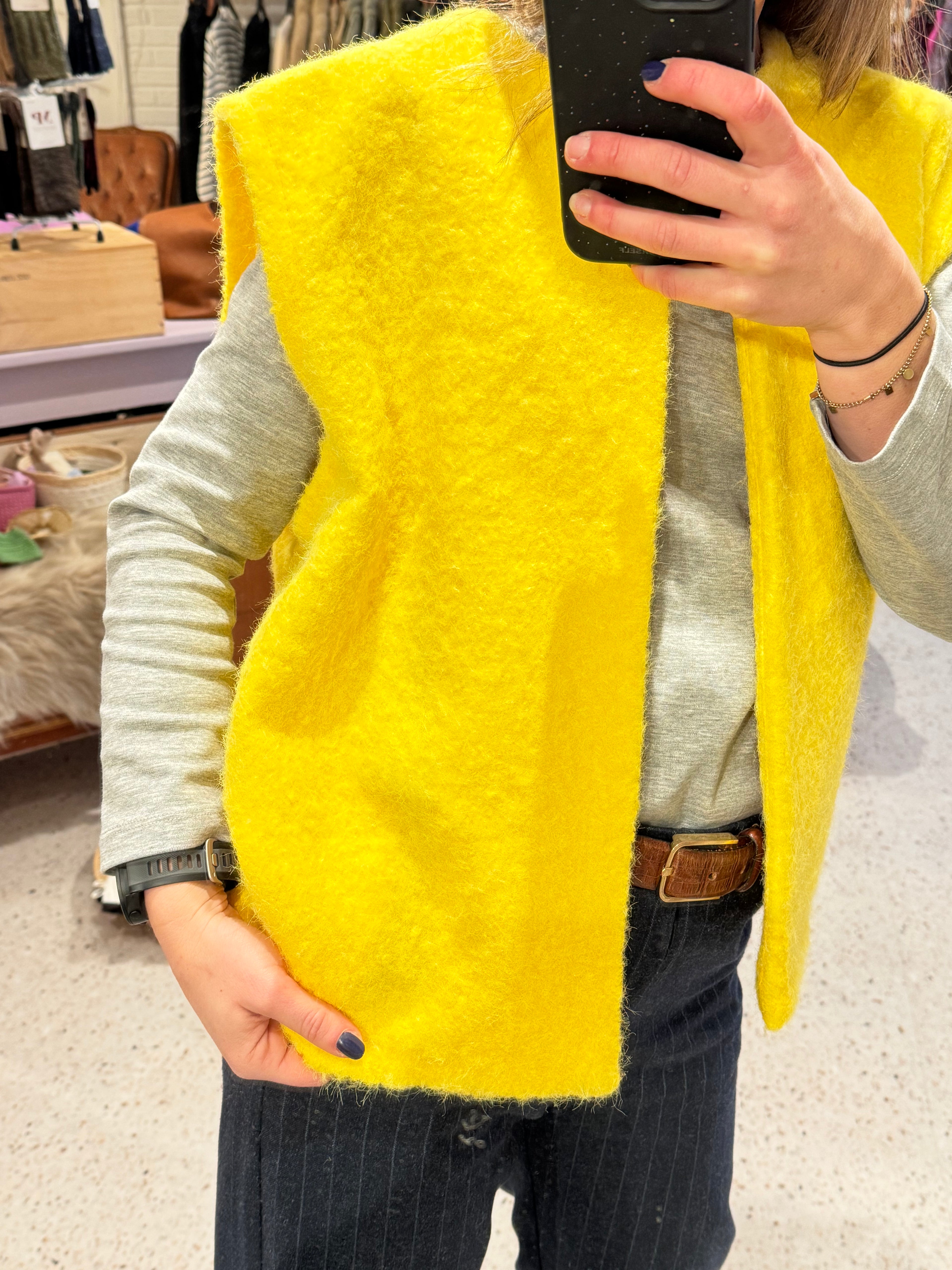 Yellow cloud