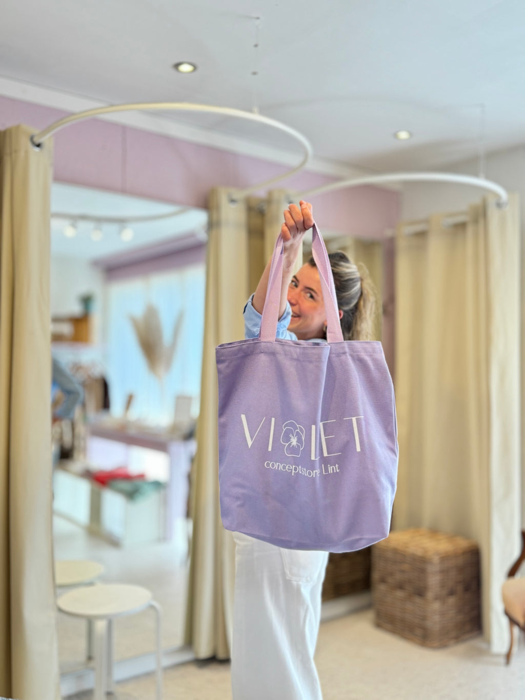 violet-shopbag